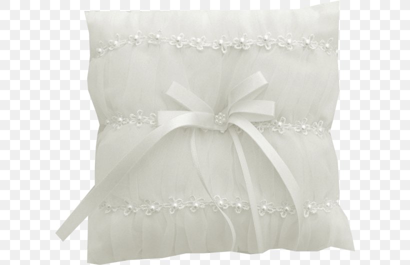 Ring Pillows & Holders Throw Pillows Cushion Lace, PNG, 600x530px, Ring Pillows Holders, Cushion, Lace, Linens, Pillow Download Free