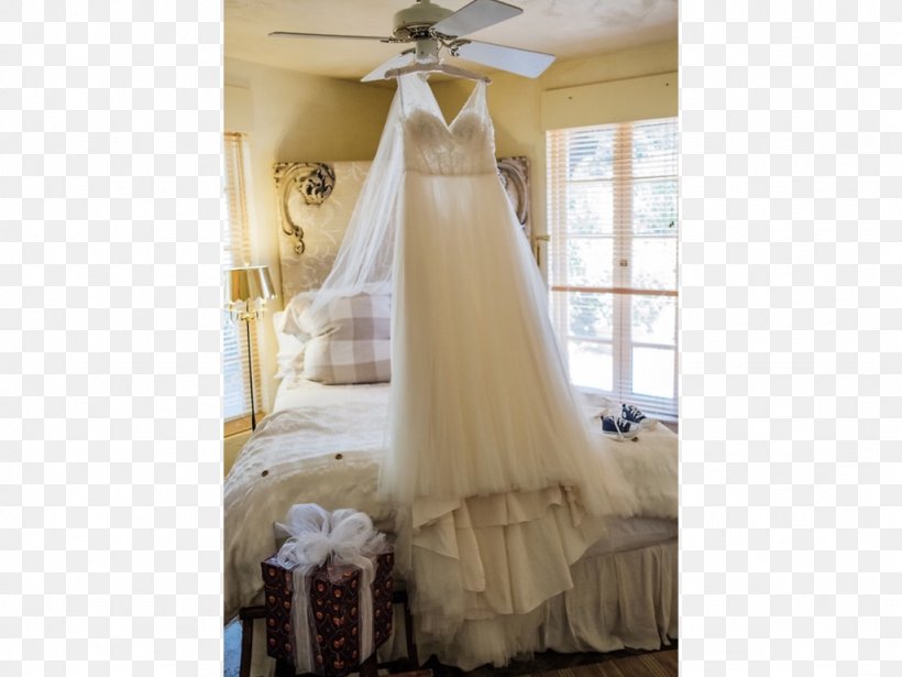 Wedding Dress Curtain Bedroom Gown, PNG, 1024x768px, Wedding Dress, Bed, Bedding, Bedroom, Bridal Clothing Download Free