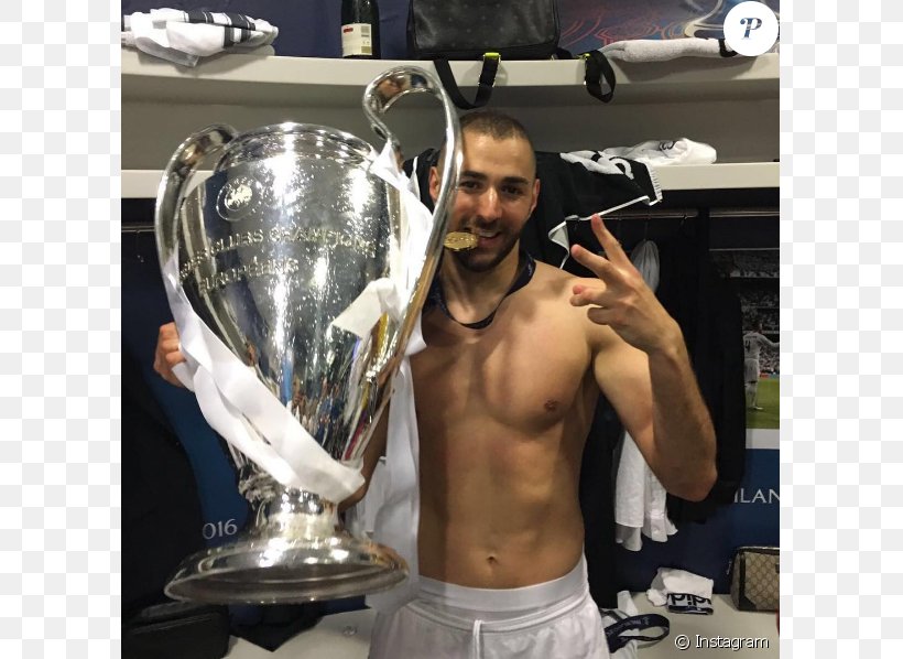 Karim Benzema Real Madrid C.F. UEFA Champions League France National Football Team Football Player, PNG, 675x598px, Karim Benzema, Arm, Barechestedness, Cristiano Ronaldo, Didier Deschamps Download Free