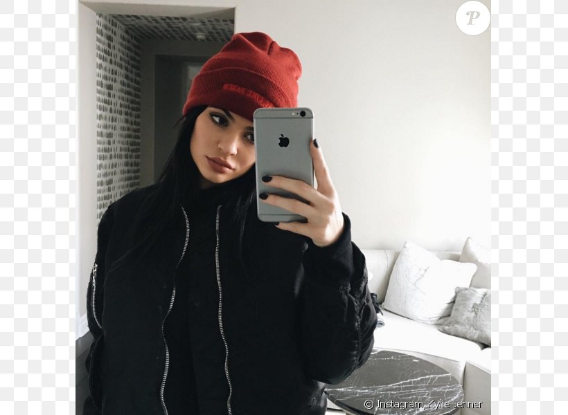 Kylie Jenner Keeping Up With The Kardashians Fashion Model Selfie, PNG, 675x600px, Kylie Jenner, Beanie, Cap, Celebrity, Electronic Device Download Free