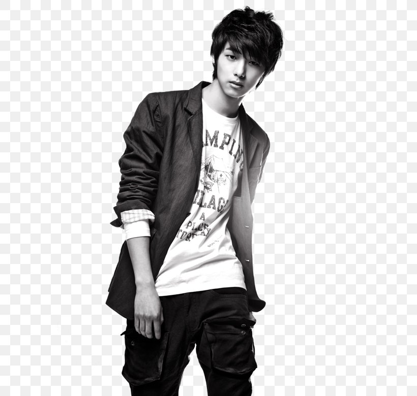 Kang Min-hyuk Heartstrings CNBLUE K-pop, PNG, 700x780px, Kang Minhyuk, Actor, Alone, Black And White, Blazer Download Free