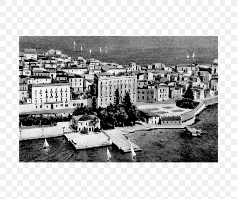 Ortygia Arethusa Porto-Vecchio Bari Viale Giuseppe Mazzini, PNG, 686x686px, Arethusa, Bari, Black And White, Facade, Forum Download Free