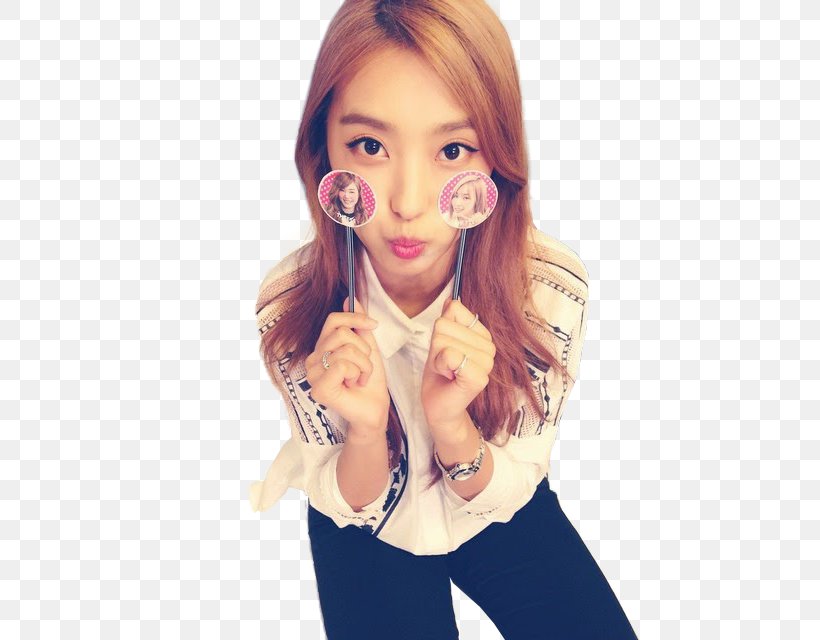 Yoon Bora South Korea Sistar Korean Idol, PNG, 640x640px, Watercolor, Cartoon, Flower, Frame, Heart Download Free