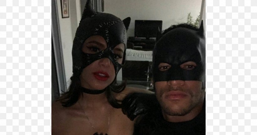 Bruna Marquezine Batman Catwoman Actor Deus Salve O Rei, PNG, 1200x630px, Bruna Marquezine, Actor, Batman, Catwoman, Dating Download Free