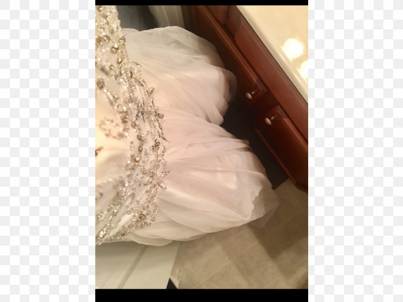 Mattress Bed Sheets Textile Wedding Dress, PNG, 1024x768px, Mattress, Bed, Bed Sheet, Bed Sheets, Beige Download Free