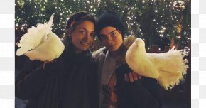 Cara Delevingne - Model Female Kiss Dating Love PNG