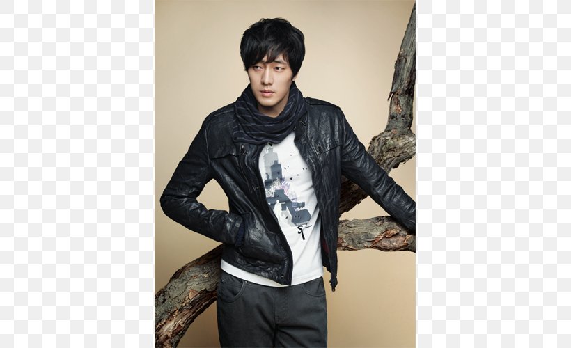 South Korea Leather Jacket Korean Drama Koreans Korean Broadcasting System, PNG, 667x500px, South Korea, Blazer, Entertainment Weekly, Facebook, Fansite Download Free