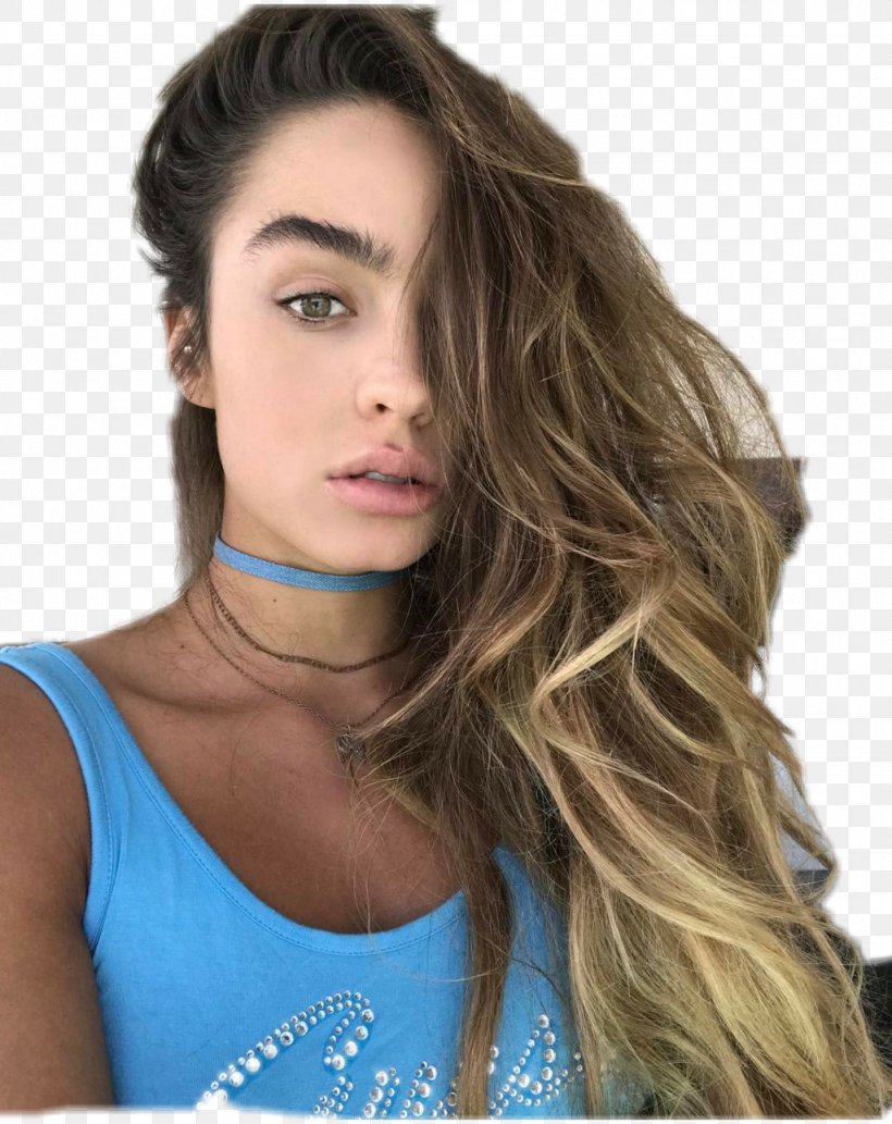 Sommer Ray Model