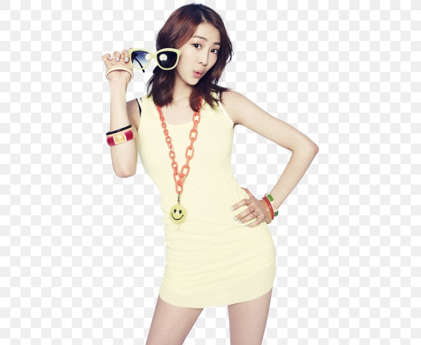 Kim Da-som Sistar South Korea K-pop Infinite, PNG, 424x673px, Watercolor, Cartoon, Flower, Frame, Heart Download Free