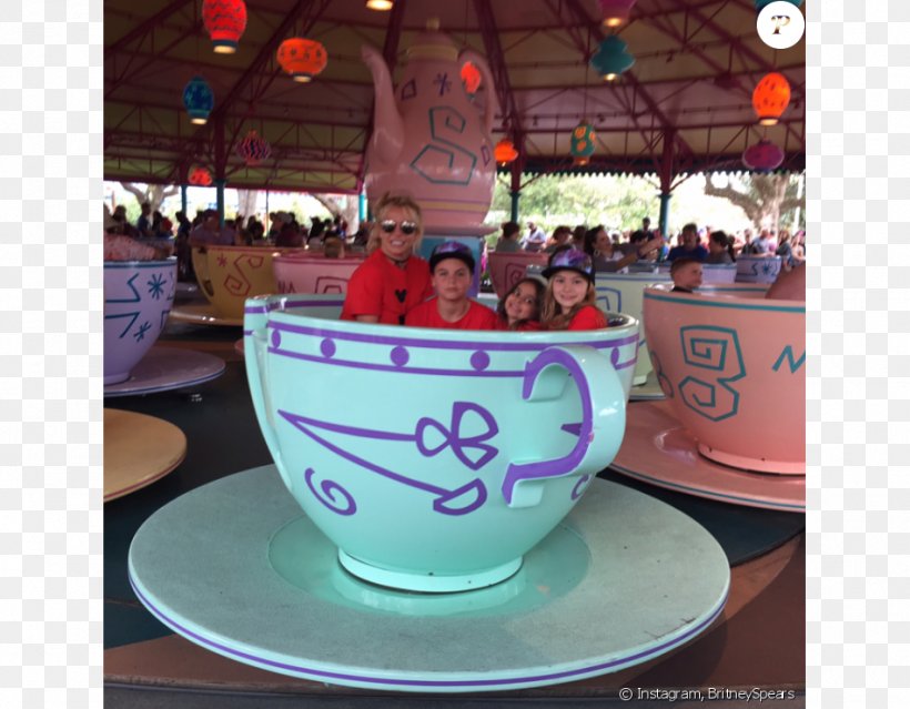 Amusement Park Tableware Entertainment, PNG, 950x741px, Amusement Park, Entertainment, Fun, Recreation, Tableware Download Free