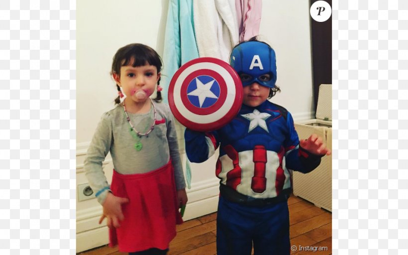 Actor Marriage Twin Mother Humoriste, PNG, 950x594px, Actor, Captain America, Child, Costume, Fictional Character Download Free