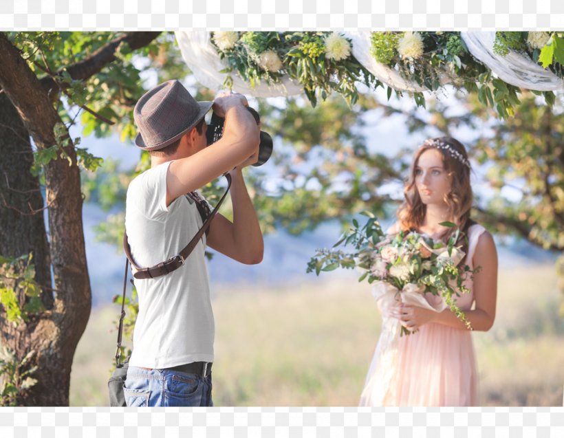Photographer Stock Photography Wedding Royalty-free, PNG, 900x700px, Photographer, Bride, Bridegroom, Ceremony, Flora Download Free