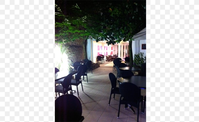 Table Restaurant Le Patio Pizzaria Terrace, PNG, 800x504px, Table, Home, Patio, Pizzaria, Property Download Free