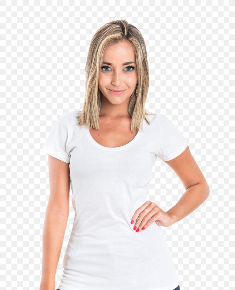 Девушка в белой футболке