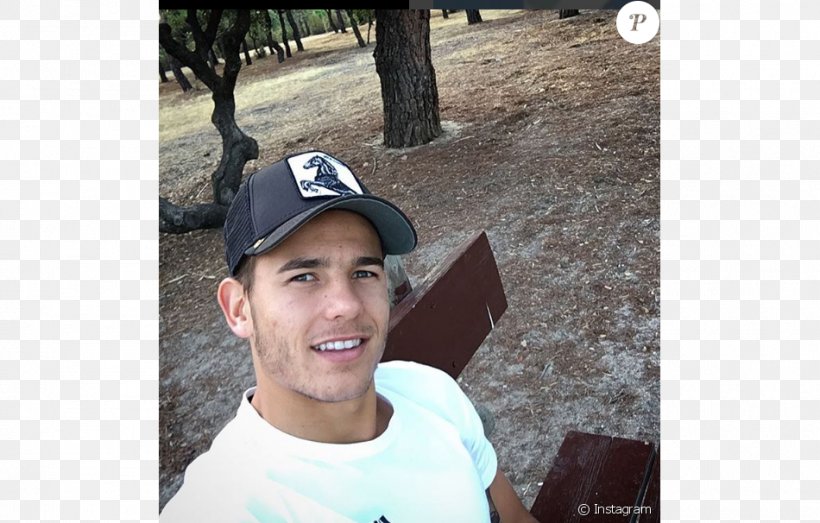 Lucas Hernández Atlético Madrid 2016–17 La Liga Football Player, PNG, 950x606px, Atletico Madrid, Antoine Griezmann, Beanie, Cap, Cool Download Free