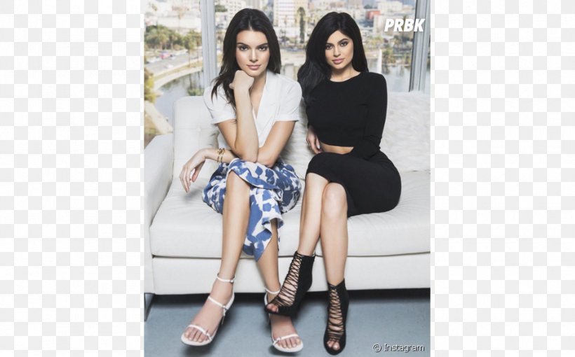 Kendall And Kylie Model Celebrity Foot Toe, PNG, 950x591px, Watercolor, Cartoon, Flower, Frame, Heart Download Free