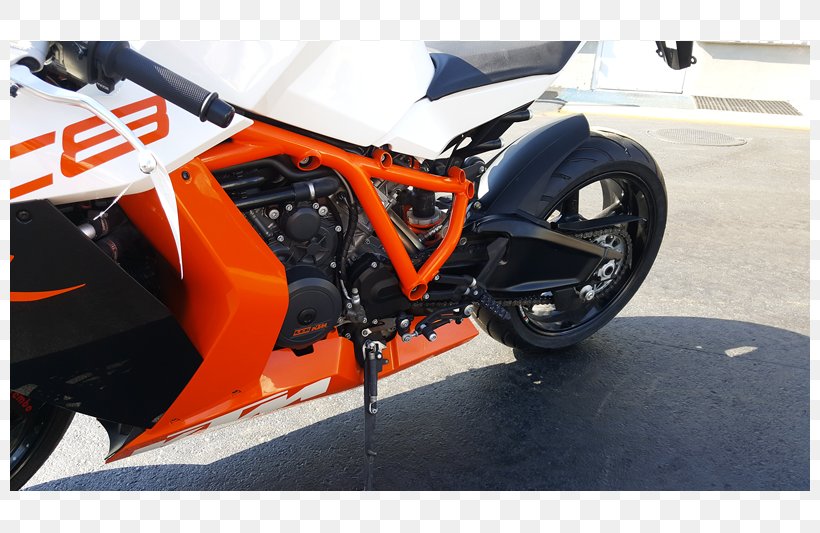 Car Tire Exhaust System Motorcycle Motor Vehicle, PNG, 800x533px, Car, Aircraft Fairing, Automotive Exhaust, Automotive Exterior, Automotive Tire Download Free