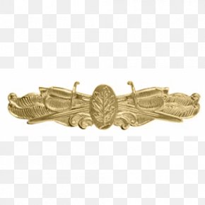 Silver - 01504 Silver Surface Warfare Gold Bracelet PNG